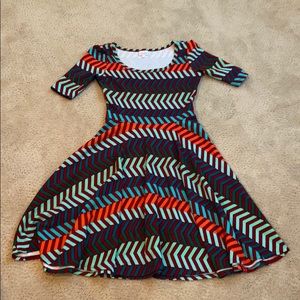 Lularoe Nicole green and red dress